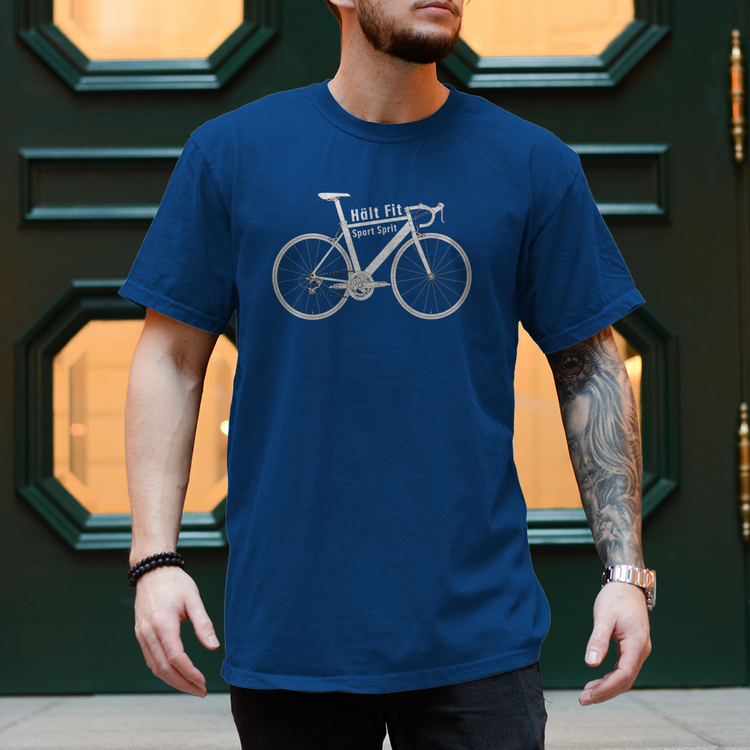 Fahrrad-T-Shirt: "Hält fit spart Sprit" – eine klare Botschaft für Fitness und Umweltschutz.