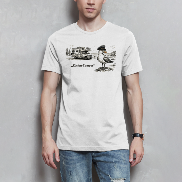 Premium Shirt „Küstencamper“ – Weil Freiheit salzig schmeckt – Vorderansicht