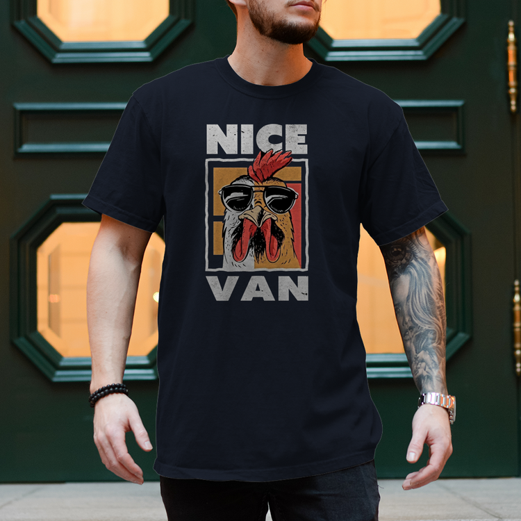 Herren Camper-T-Shirt Rooster Van – Nice Van – Vorderansicht