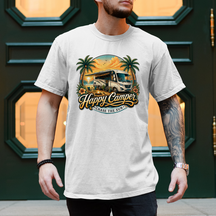 Happy Camper – Chase the Sun | Das perfekte Camper T-Shirt