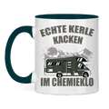 Tasse zweifarbig Tasse: Echte Kerle kacken ins Chemieklo