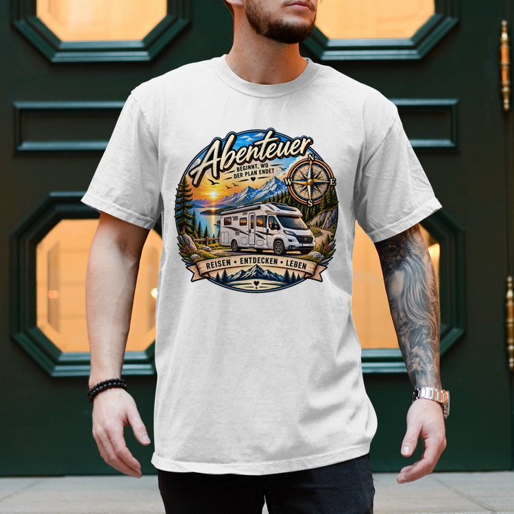 Camper Shirt – Abenteuer beginnt, wo der Plan endet – Vorderansicht