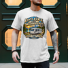 Camper Shirt „Echte Kerle ziehen Wohnwagen“ – Vorderansicht