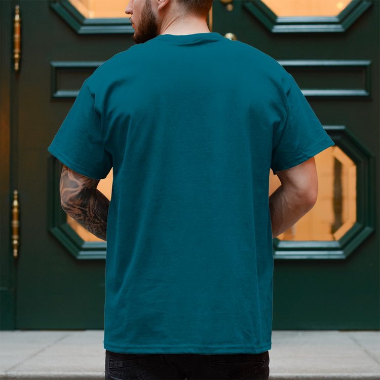 Küstencamper Herren-Shirt „Schietwetter – Möwe & Wohnmobil“ – Divablau, Rückansicht