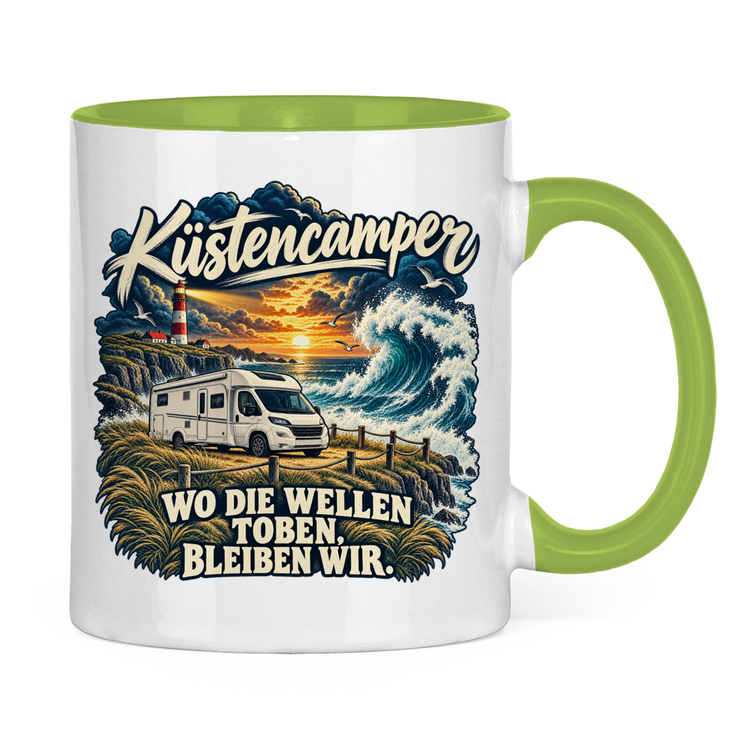 Küstencamper Tasse „Wo die Wellen toben, bleiben wir.“ – Hellgrün, Rückansicht
