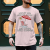 Camper-T-Shirt: "Reicht mir den Thron Der König will Campen"