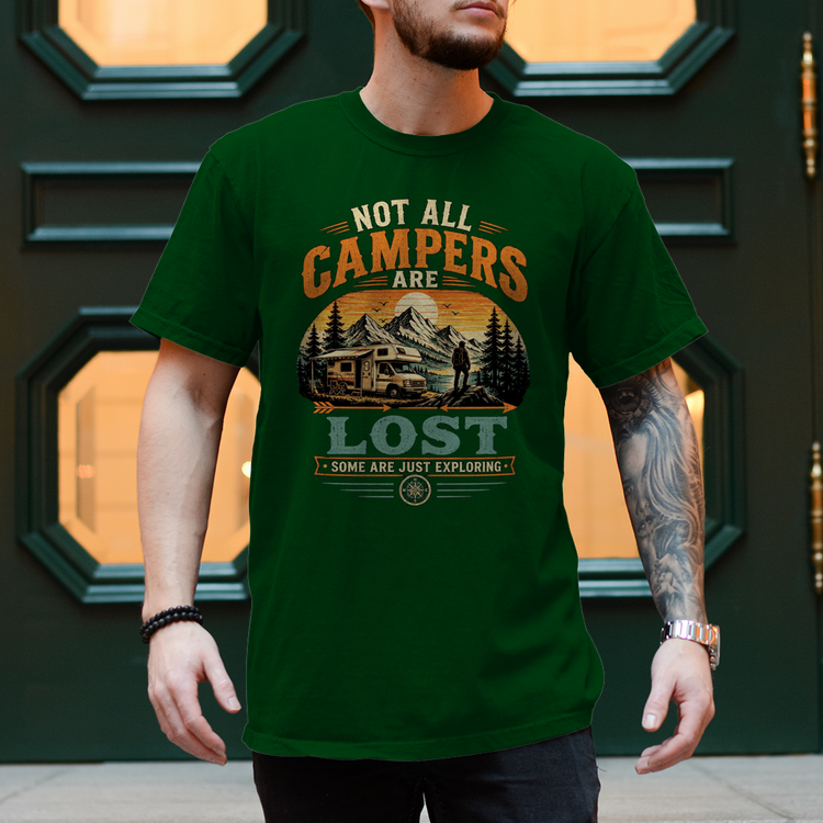 Camper Shirt: Not All Campers Are Lost – Some Are Just Exploring! – Vorderansicht