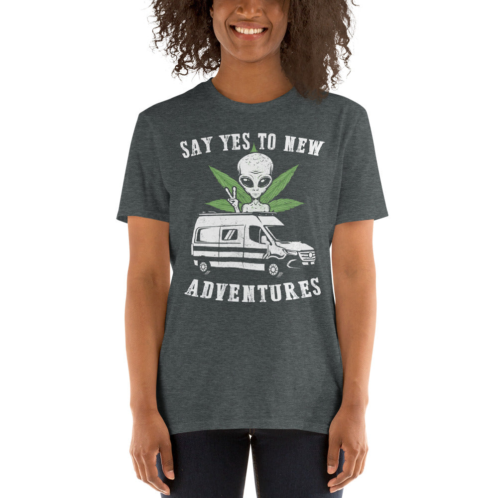 Damen T-Shirt Van-Life Motiv "Say yes to new.."